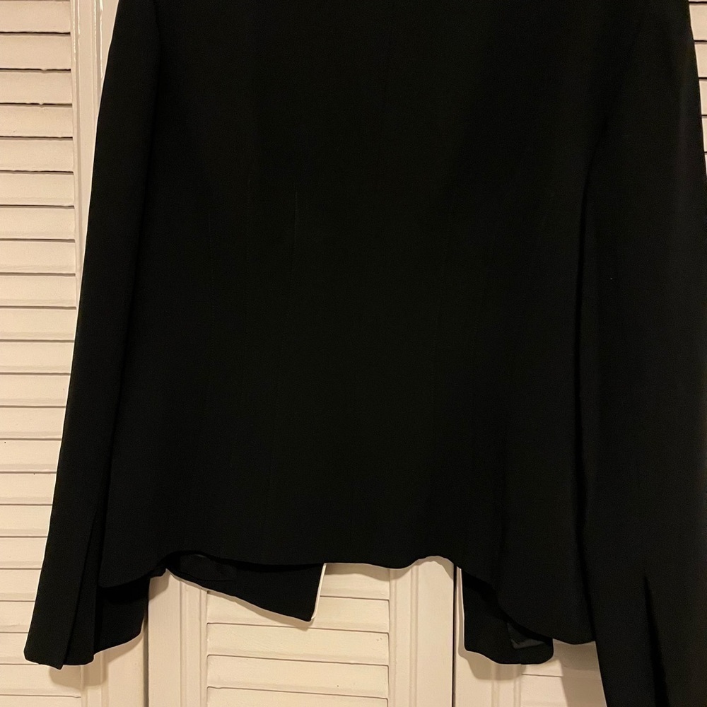 Lafayette 148 silk trim blazer. - Picture 7 of 9